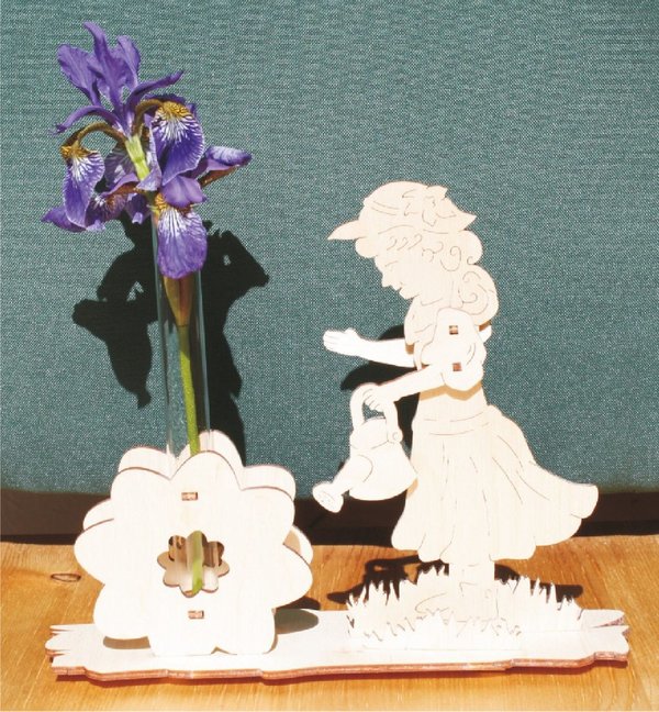 Blumenmädchen mit Giesskanne inkl. Glasvase